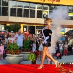 POKAZ MISS SUPRANATIONAL NA MUSZYŃSKIM RYNK (139)