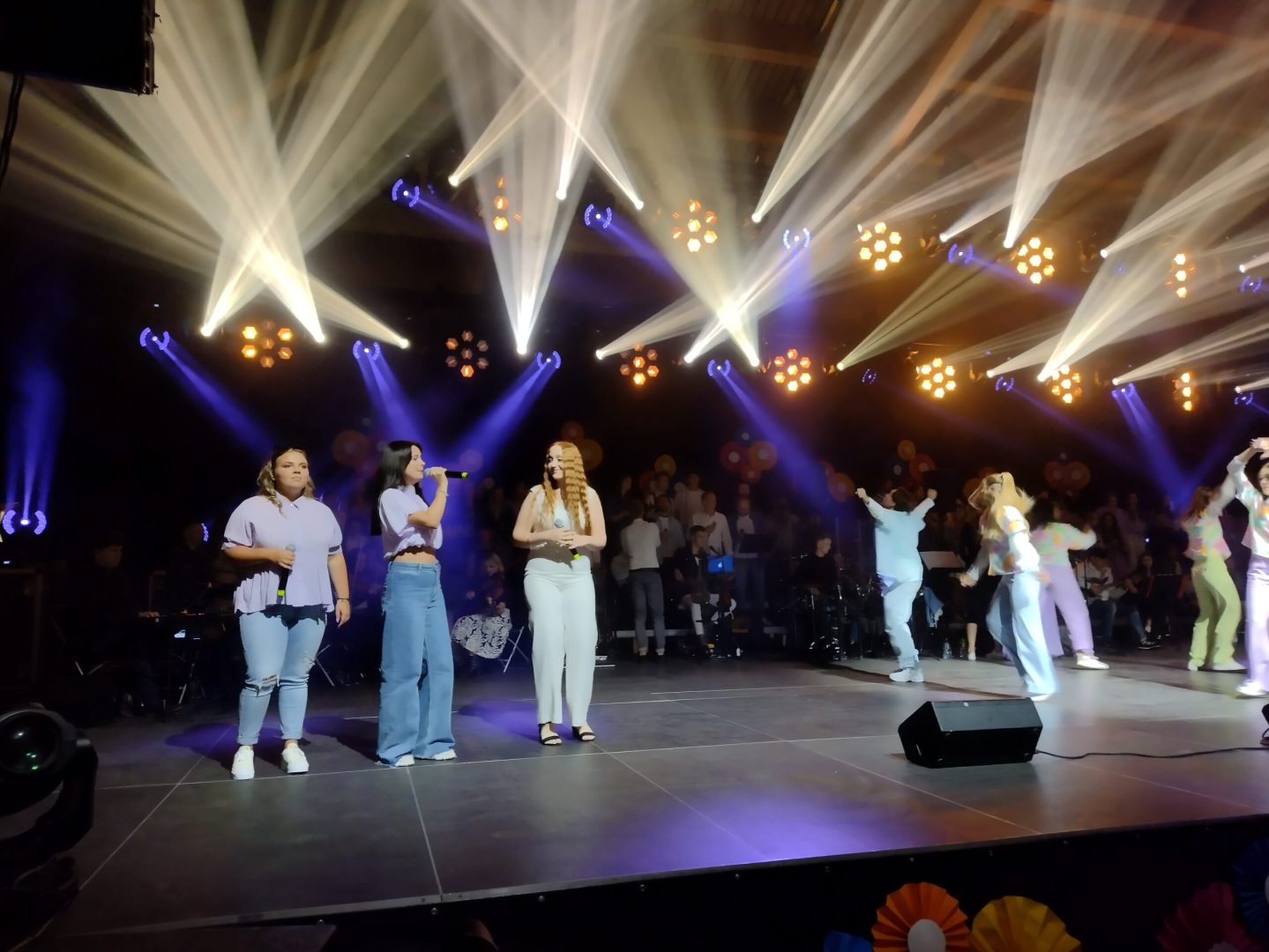 ROBIMY COŚ WIĘCEJ KONCERT DLA MILENY SMAJDOR