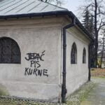 Stary Cmentarz Nowy Sącz, wulgarne napisy (1)