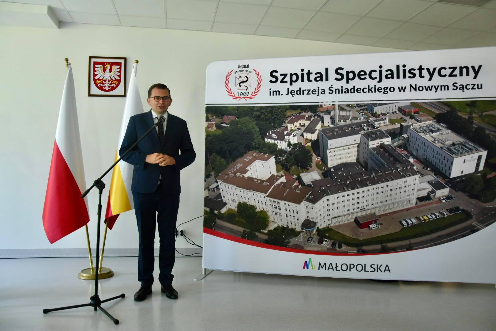 Szpital Specjalistyczny Nowy Sącz, Srebrny Krzyż Zasługi dla Lidii Zelek (5)