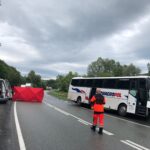 Witowice Górne. Wypadek autobusu Szwagropol z Toyotą. Nie żyje 48-latek i 51-latek. LPR