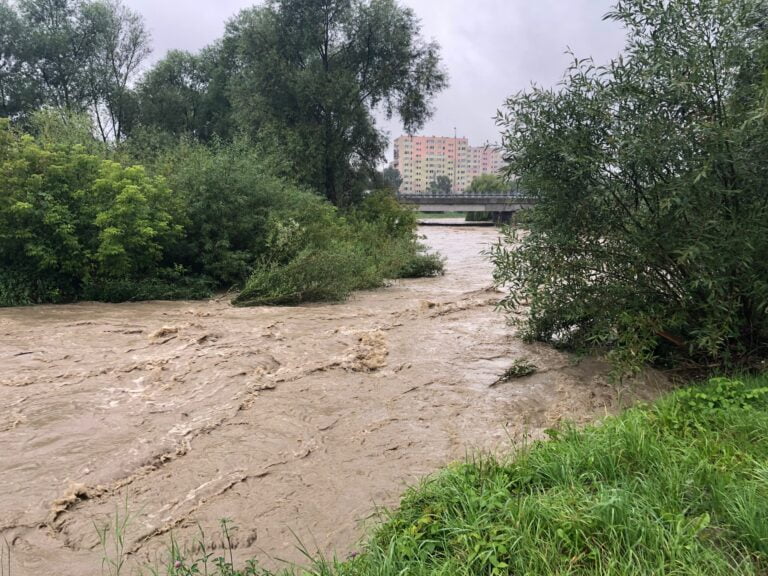 Wczoraj 46 strażackich interwencji związanych z opadami. Noc minęła spokojnie