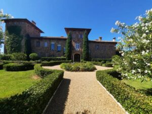 chateau volterra