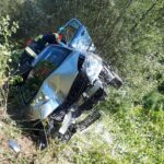 Naszacowice - samochód wypadł z drogi
