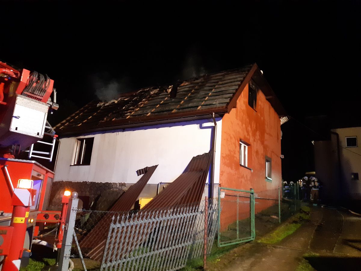 Powroźnik - pożar poddasza