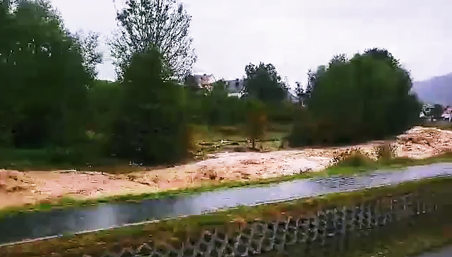Powódź Łącko