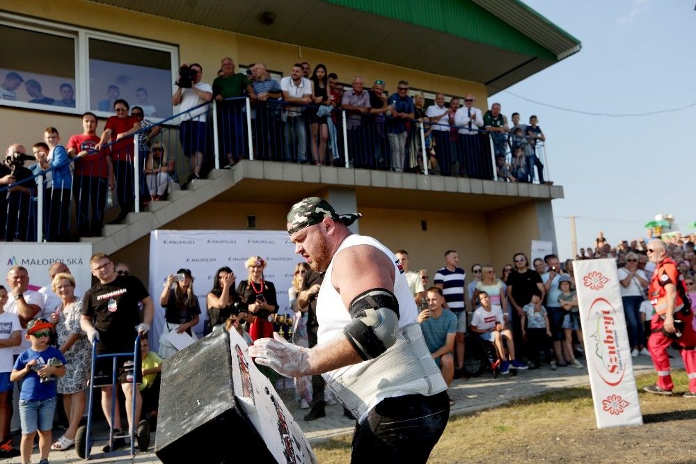 Mistrz Polski Strongman 2021, Podegrodzie, Mariusz Pudzianowski. Marszałek Witold Kozłowski (10)
