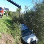 Naszacowice - samochód wypadł z drogi