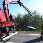 Naszacowice - samochód wypadł z drogi