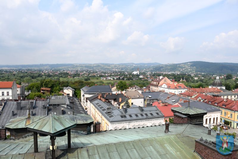 widok z dachu sądeckiego ratusza