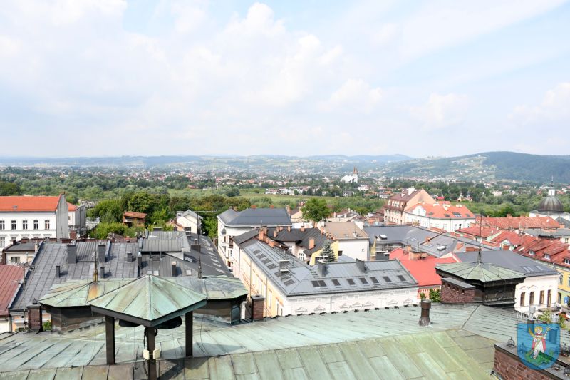 widok z dachu sądeckiego ratusza