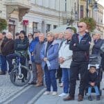 Antyrządowa demonstracja w Nowym Sączu, protest w obronie obecności Polski w UE