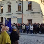 Antyrządowa demonstracja w Nowym Sączu, protest w obronie obecności Polski w UE