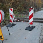 Uszkodzona droga w Łyczanej