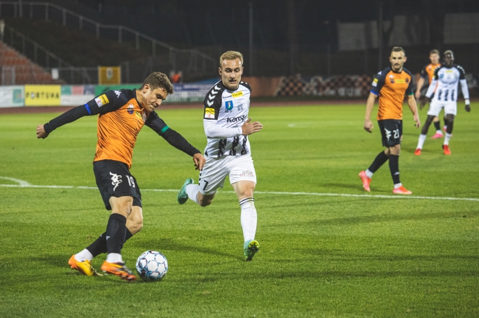 Chrobry zabrał punkty Sandecji