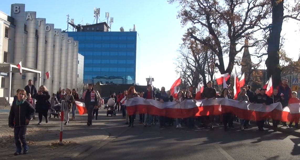 Marsz Niepodległości w Nowym Sączu