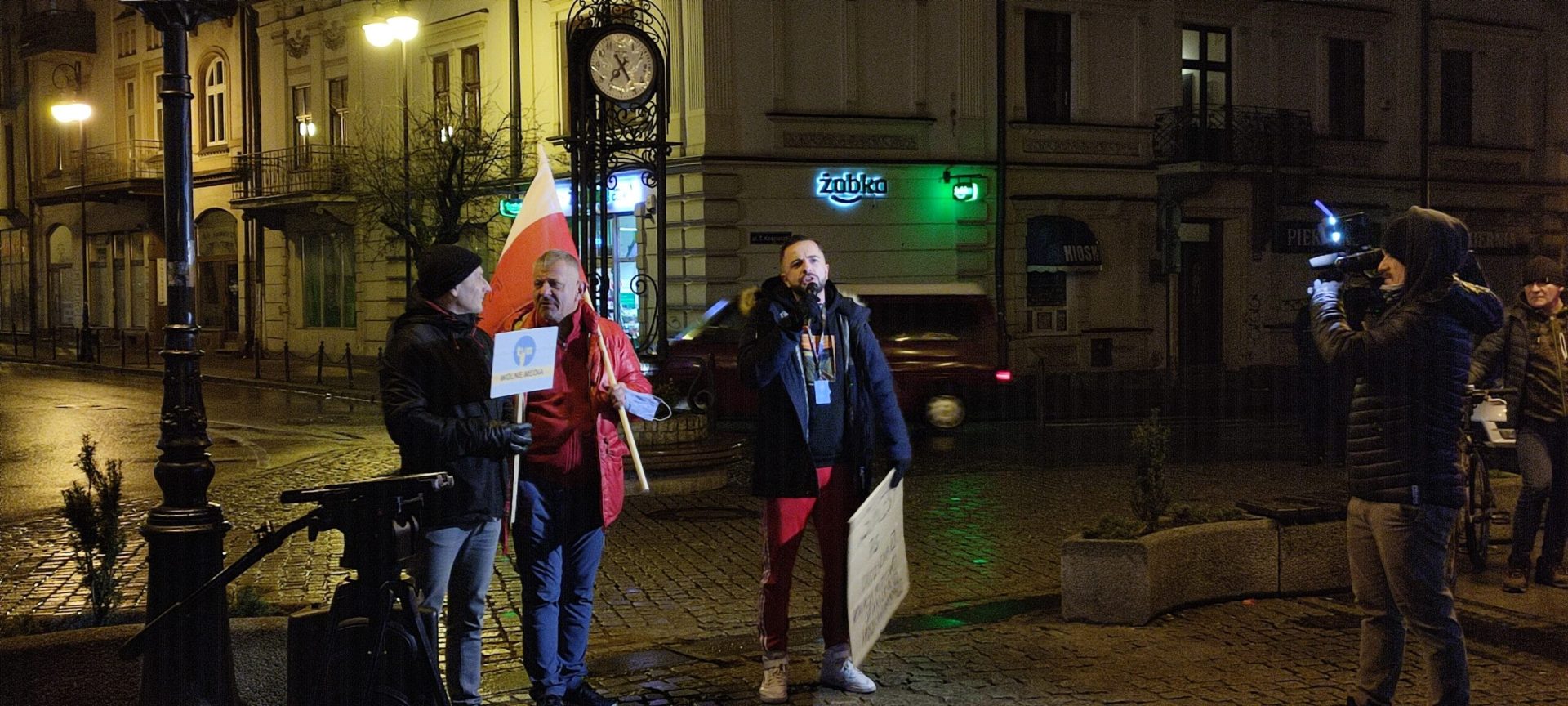 Protest przeciwko lex TVN Nowy Sącz