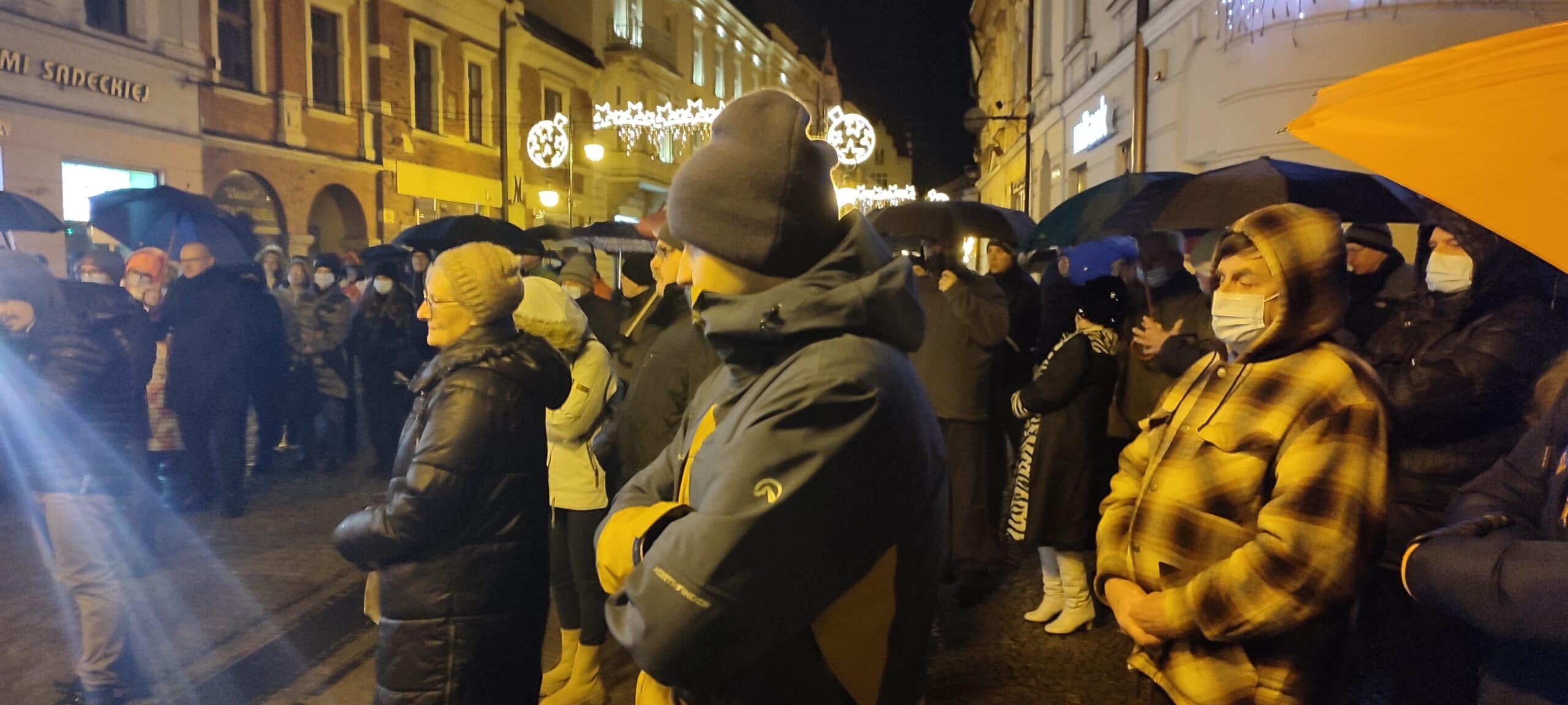 Protest przeciwko lex TVN Nowy Sącz