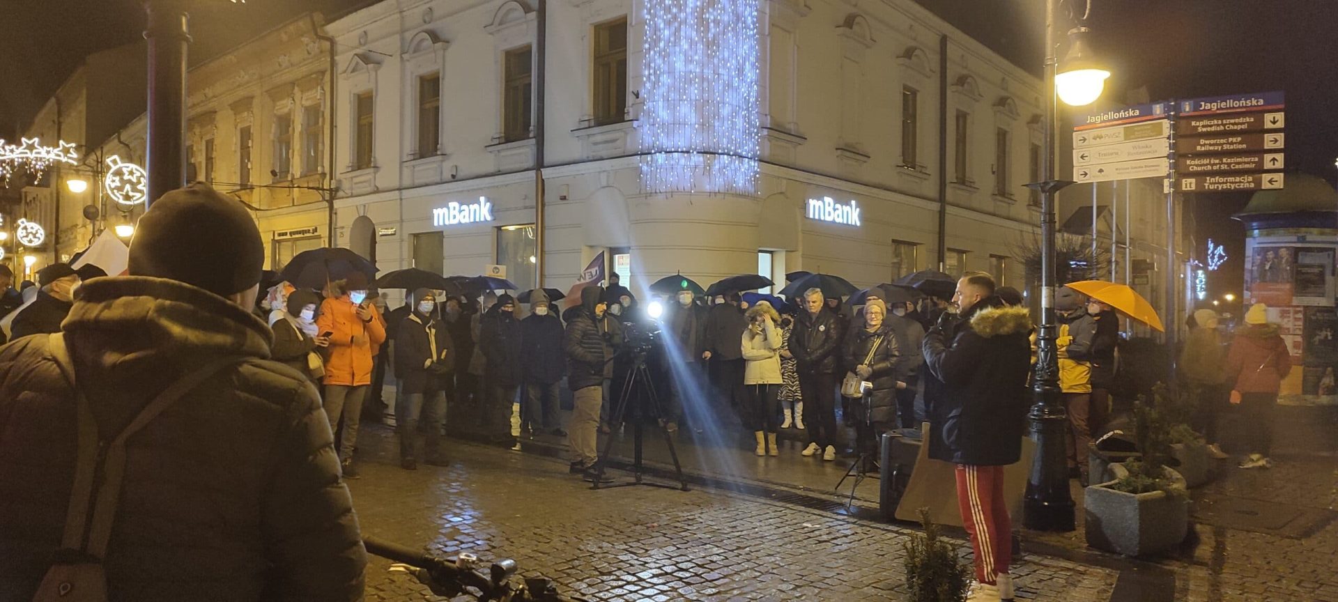 Protest przeciwko lex TVN Nowy Sącz