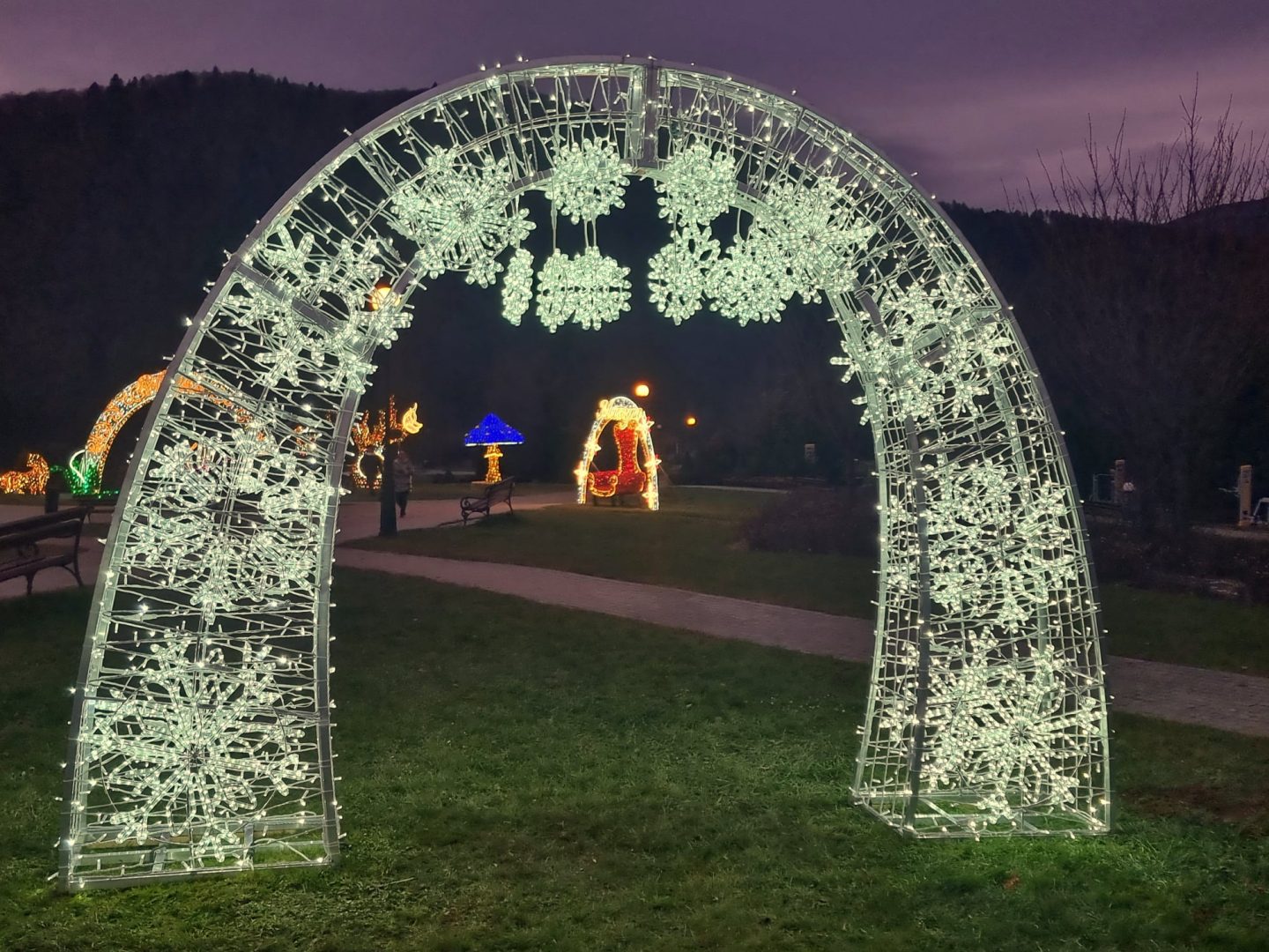 Muszyna, Zimowy Park Bajkowych Postaci