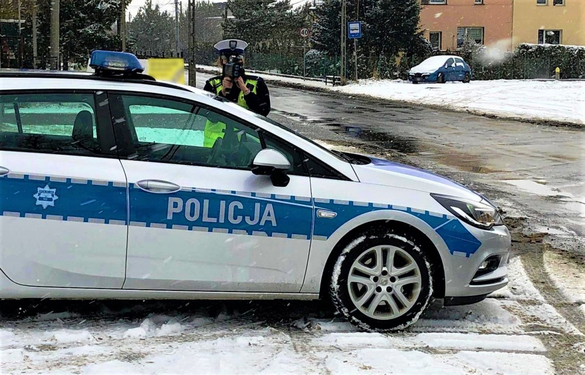 radiowóz policyjny
