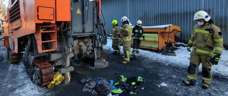 frezarka, LPR,Grybów, wypadek przy pracy, 20-latek