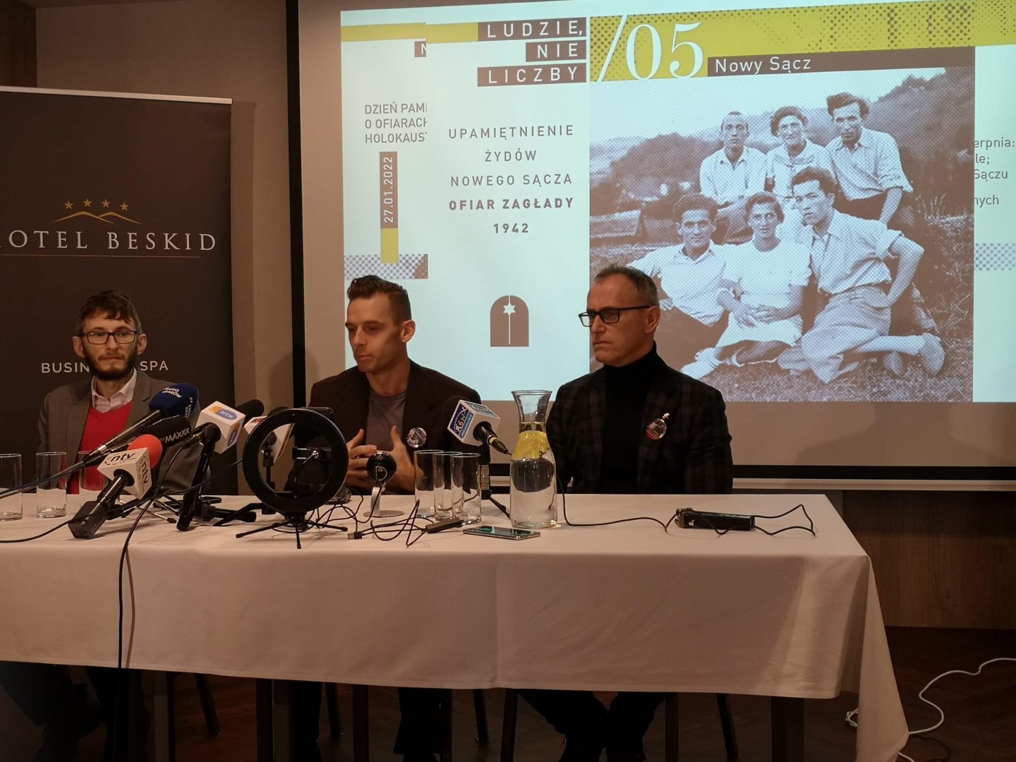 Ludzie nie liczby. Nowy Sącz, konferencja Łukasza Połomskiego i Dariusza Popieli