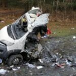 wypadek w Widełce, Impuls, Newag, tragiczny wypadek, dostawczak wjechał pod szynobus, Podkarpacie