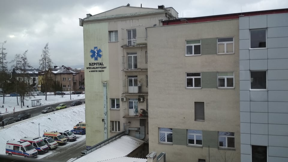 powiat nowosądecki, szpital, Nowy Sącz, skarga, 12 godzin, Maciej Faron
