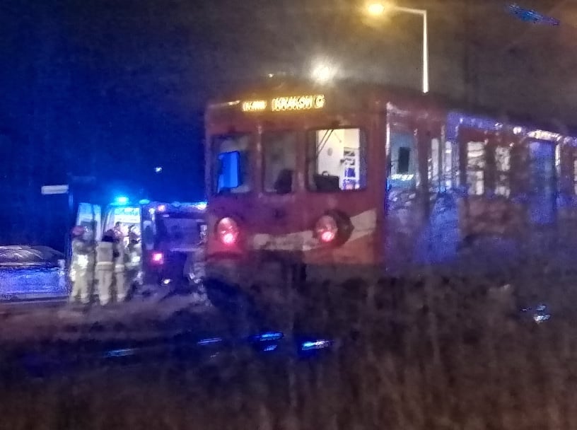 nie żyje 42-latek z powiatu limanowskiego, pociąg, Wadowice