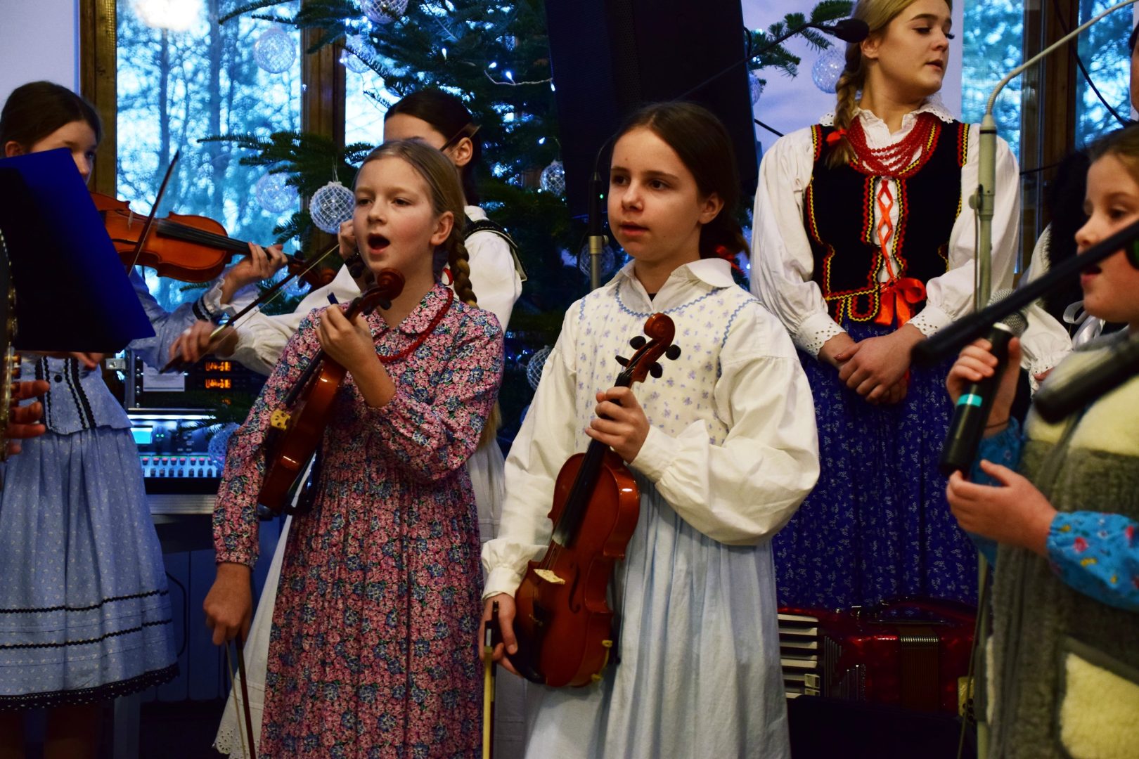 Gabryś Tokarski, choroba Duchenne’a,Dziecięcy Zespół Regionalny ,,Pogórzańskie Dzieci”, koncert charytatywny, Orkiestra Dęta z Florynki