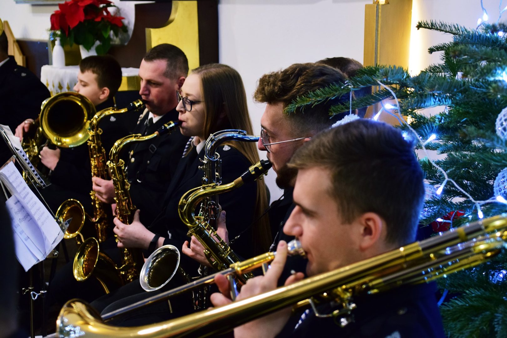 Gabryś Tokarski, choroba Duchenne’a,Dziecięcy Zespół Regionalny ,,Pogórzańskie Dzieci”, koncert charytatywny, Orkiestra Dęta z Florynki