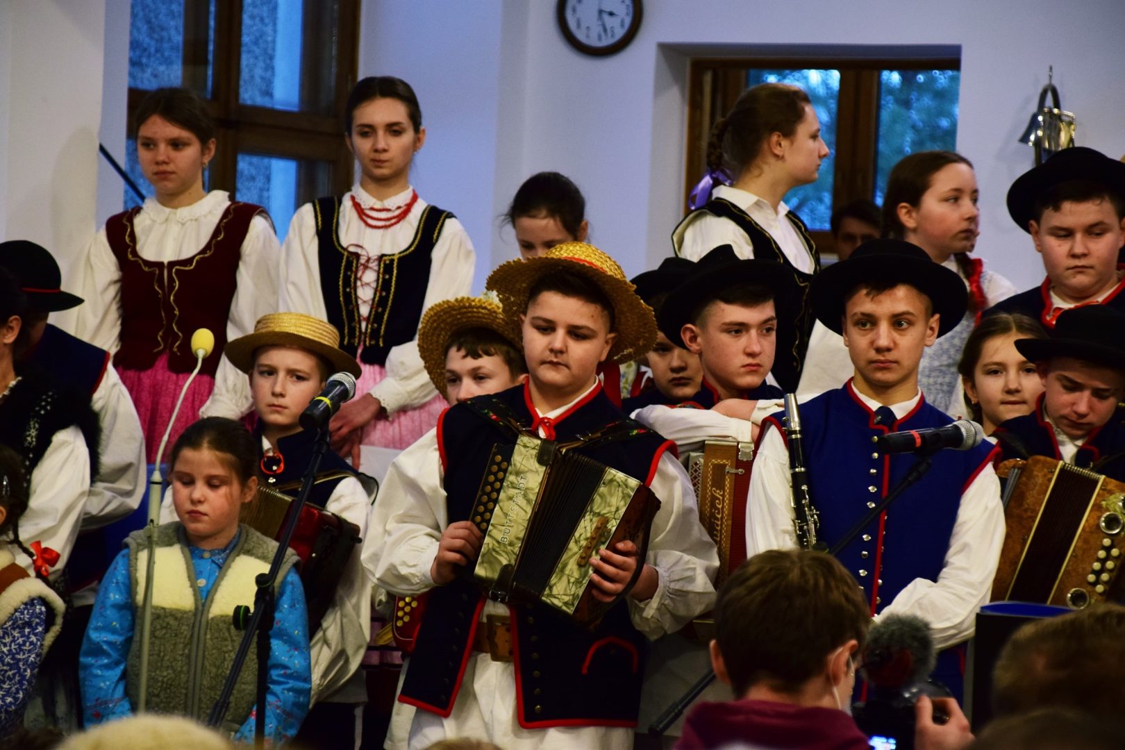 Gabryś Tokarski, choroba Duchenne’a,Dziecięcy Zespół Regionalny ,,Pogórzańskie Dzieci”, koncert charytatywny, Orkiestra Dęta z Florynki