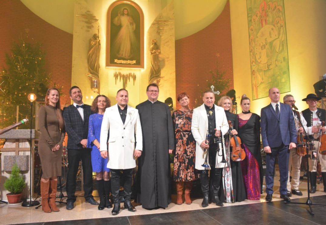 Koncert kapeli braci Golec w Świniarsku