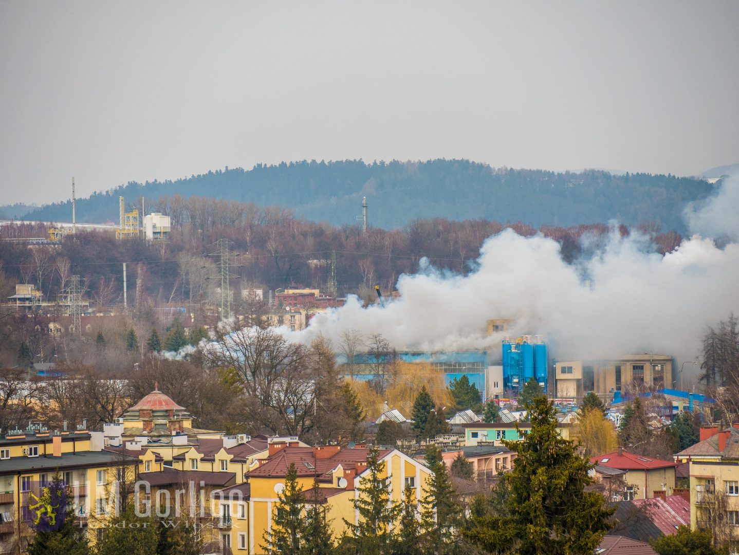 Gorlice, pożar, zakład produkcyjny, PSP, OSP