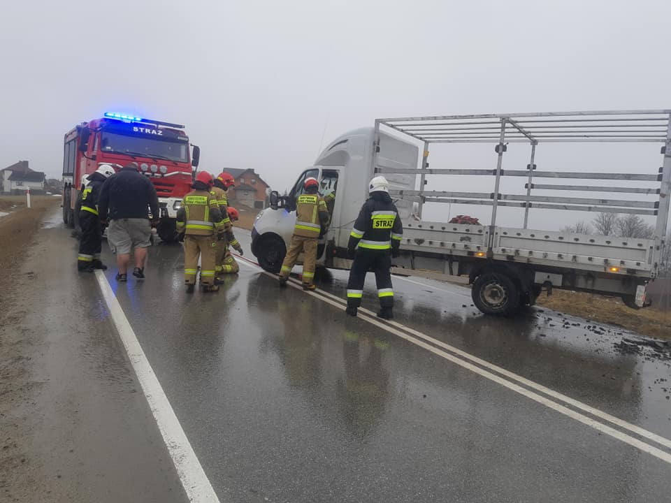 wichura, Sądecczyzna, Limanowszczyzna, zerwane dachy, uszkodzone budynki, uszkodzone samochody, Fakro