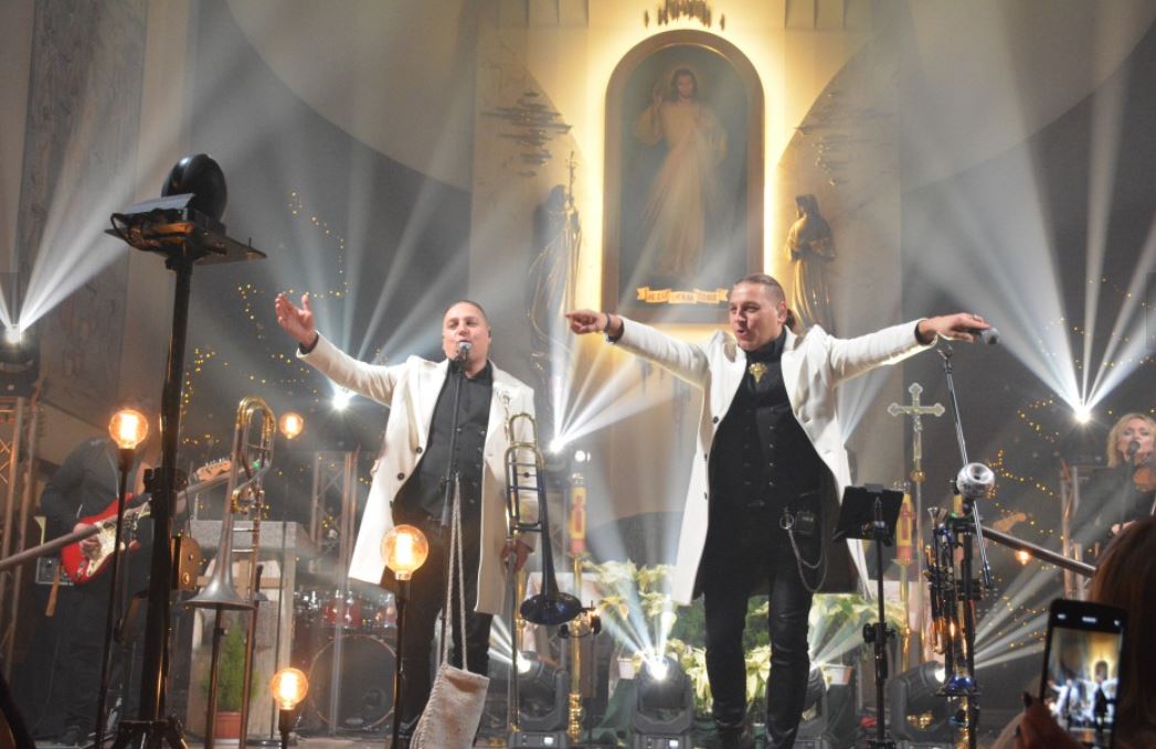Koncert kapeli braci Golec w Świniarsku