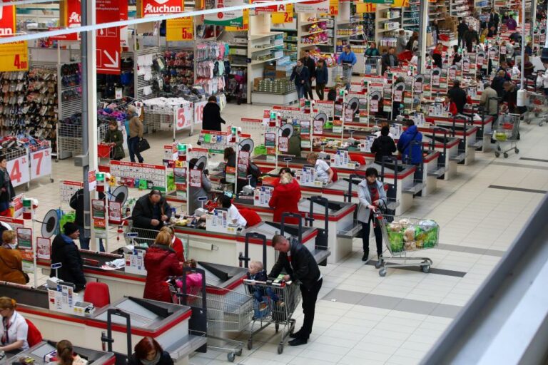 Od dziś – więcej ograniczeń dla handlu w niedzielę