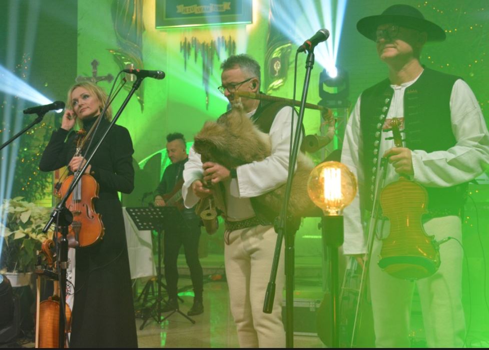 Koncert kapeli braci Golec w Świniarsku