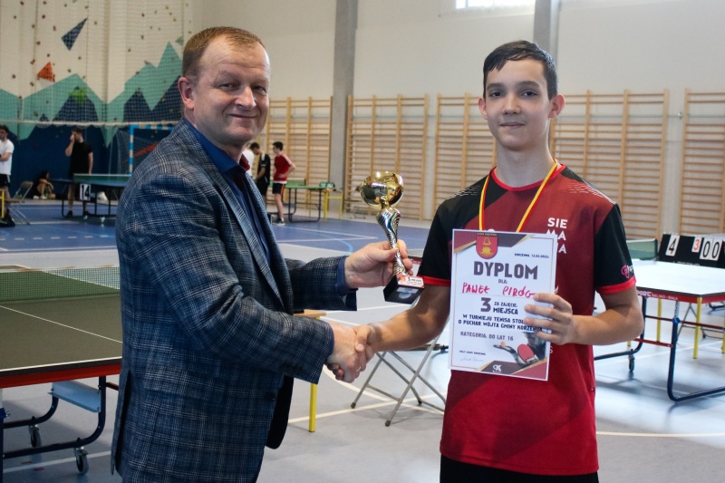 tenis stołowy Korzenna