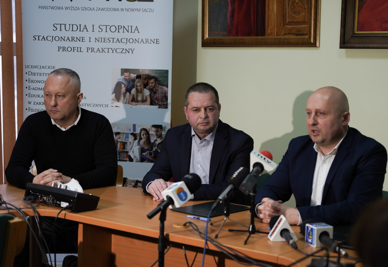 PWSZ Nowy Sącz, konferencja prasowa