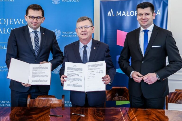 Podpisano umowę na opracowanie dokumentacji dla łącznika ulicy Węgierskiej z obwodnicą Podegrodzia