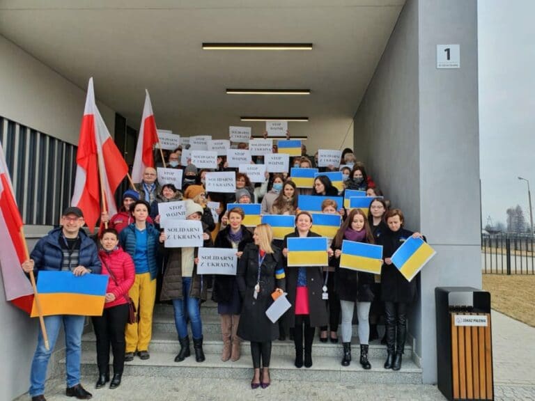 Nowy Sącz. Pracownicy sądu solidarni z Ukrainą
