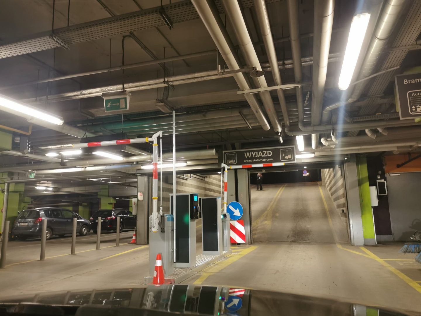 system parkowania, Trzy Korony