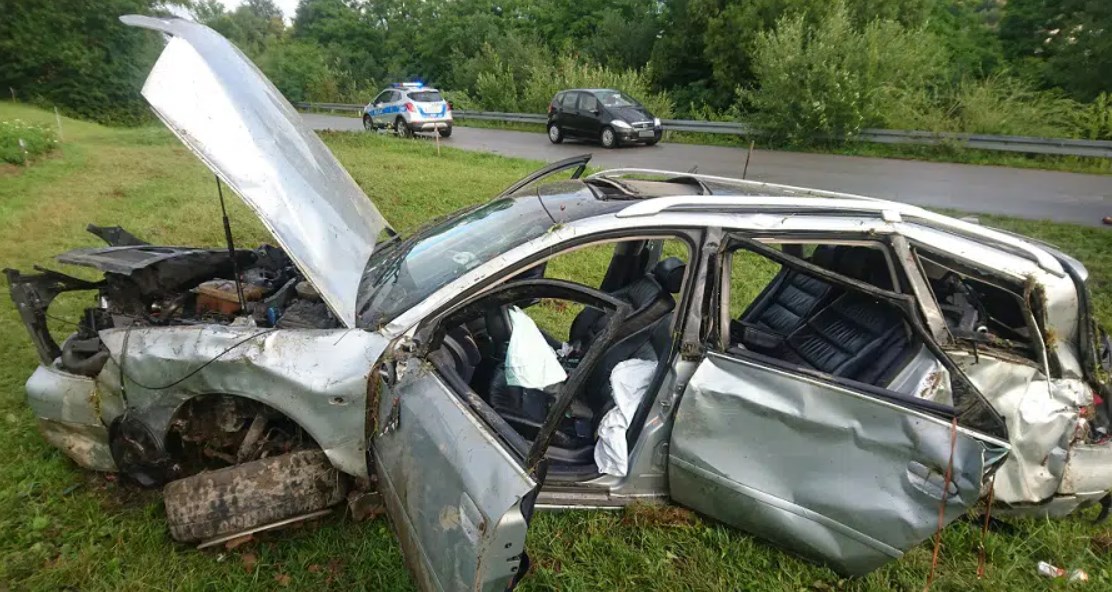 Angelika, Audi, bliźniacy jednojajowi, Kamil F., Karol F., tragiczny wypadek, trudne śledztwo