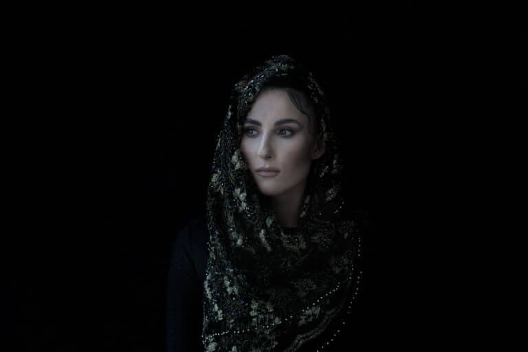 ŻYDOWSKA ULICA. Nowy album Izabeli Szafrańskiej [RECENZJA]