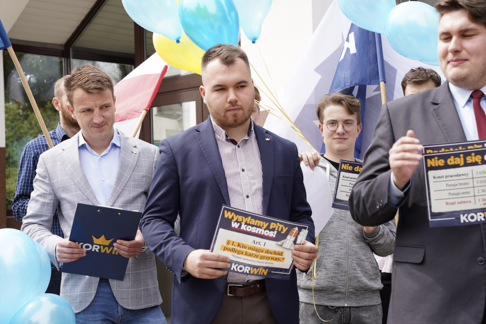 Dawid Sobarnia, Korwin, Krzysztof Rzońca, Nowy Sącz, PIT, Ryszard Wilk, Urząd Skarbowy