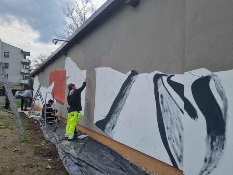 Nowy Sącz. Uczniowie budowlanki współtworzą nowy mural