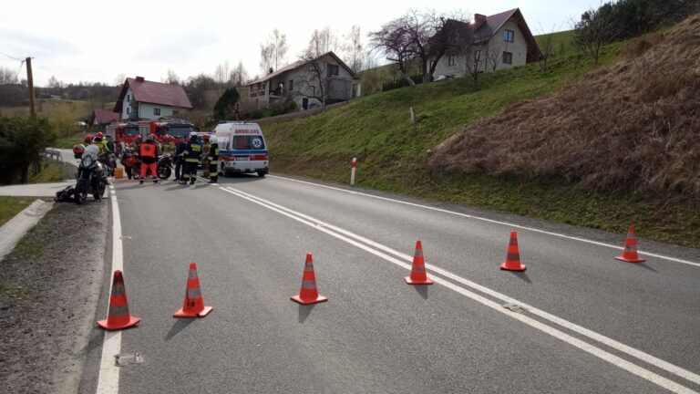 Gródek nad Dunajcem. Zderzenie motocykla z karetką