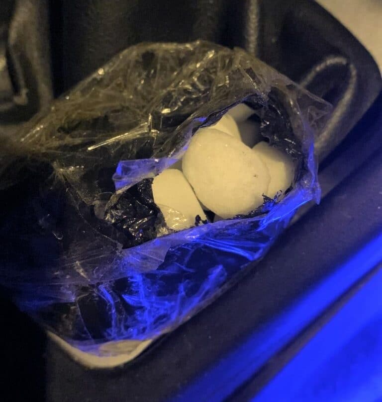 Twierdził, że narkotyki znalazł przed sklepem